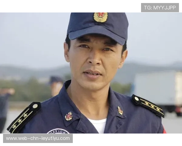 精彩瞬间：王强最后时刻投中三分，点亮现场气氛，王强去哪了